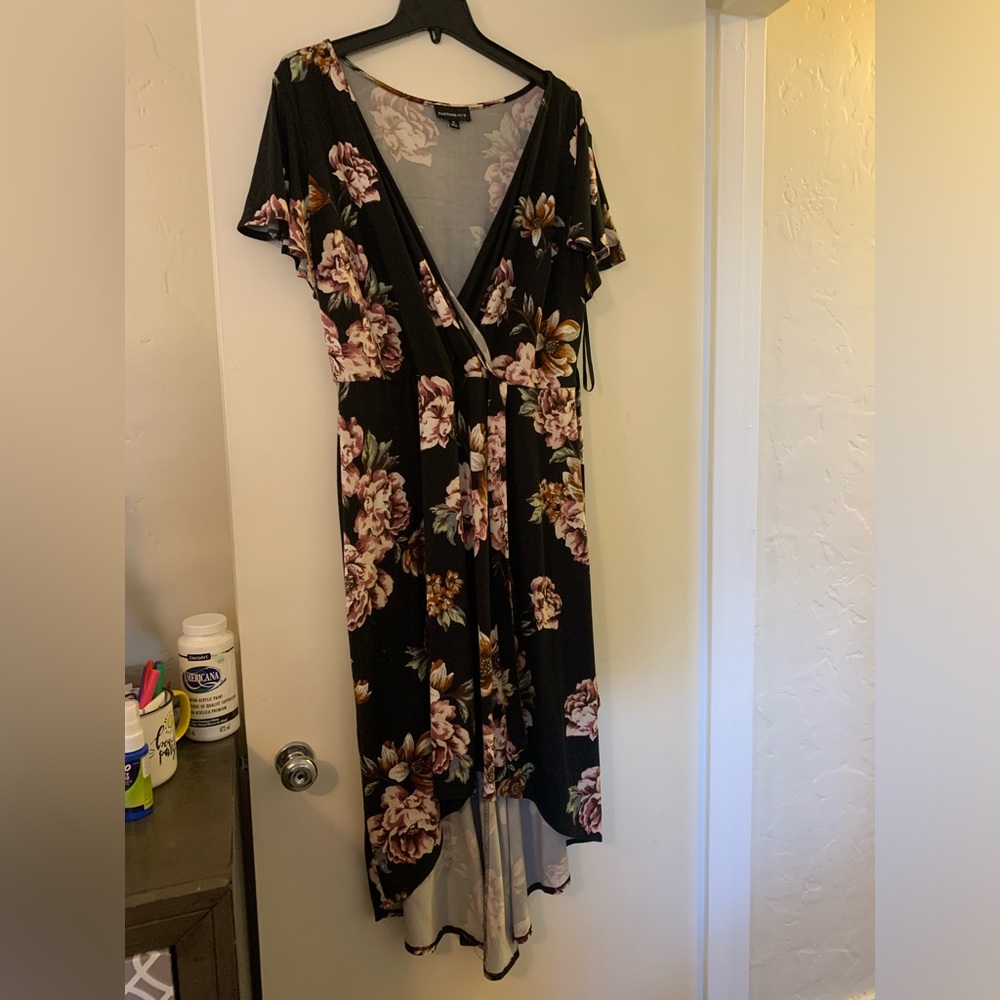 Fortune + Ivy Irene Faux Wrap Midi Dress Size 1X EUC
